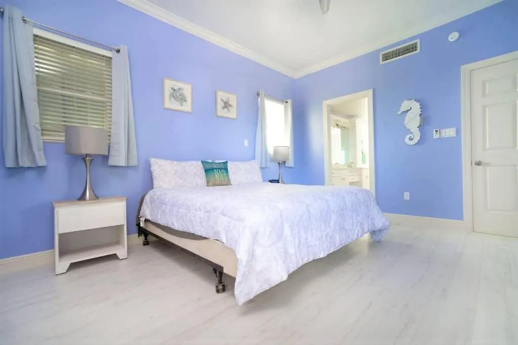 On The Bay Apartman North Side