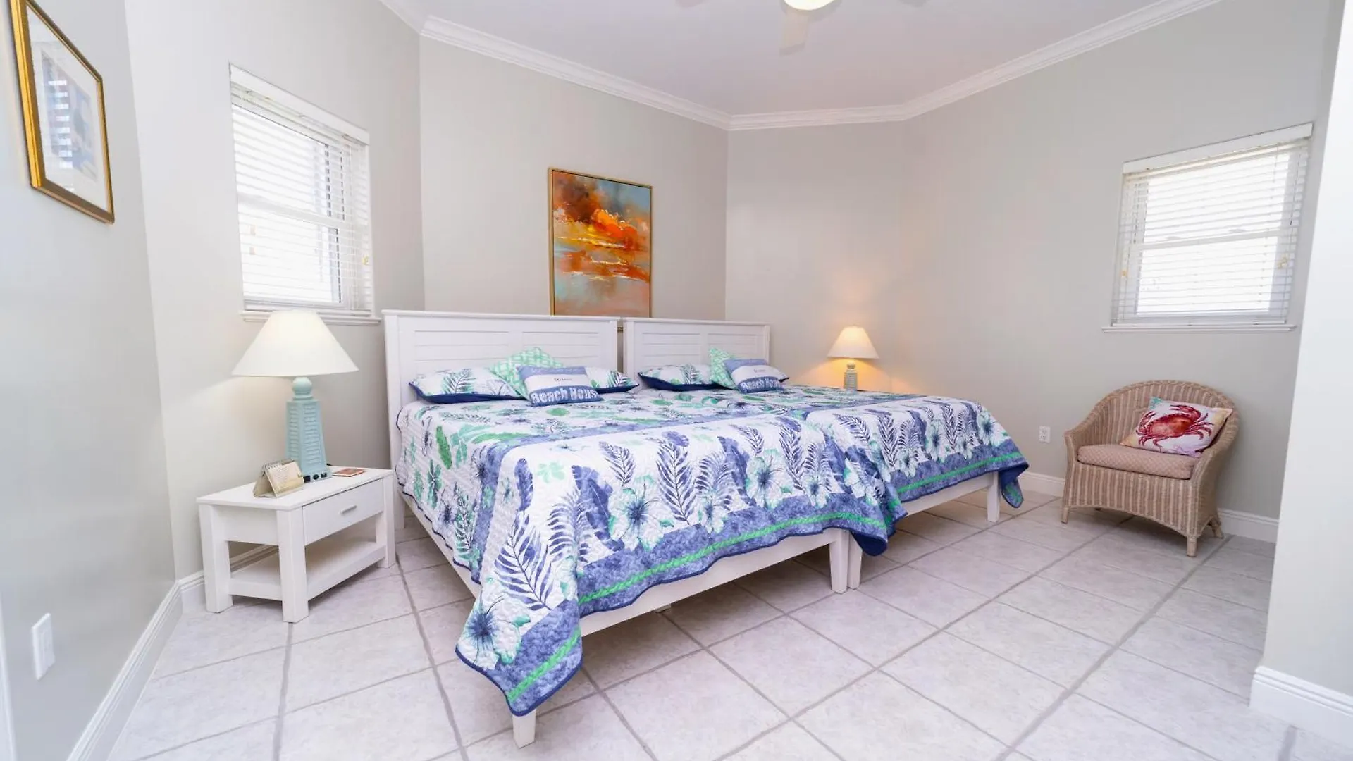 On The Bay Apartman North Side